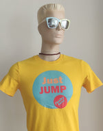 Load image into Gallery viewer, climbing T-shirt by Funkybeta bouldering - Just Jump - climbing T-shirt by Funkybeta bouldering
